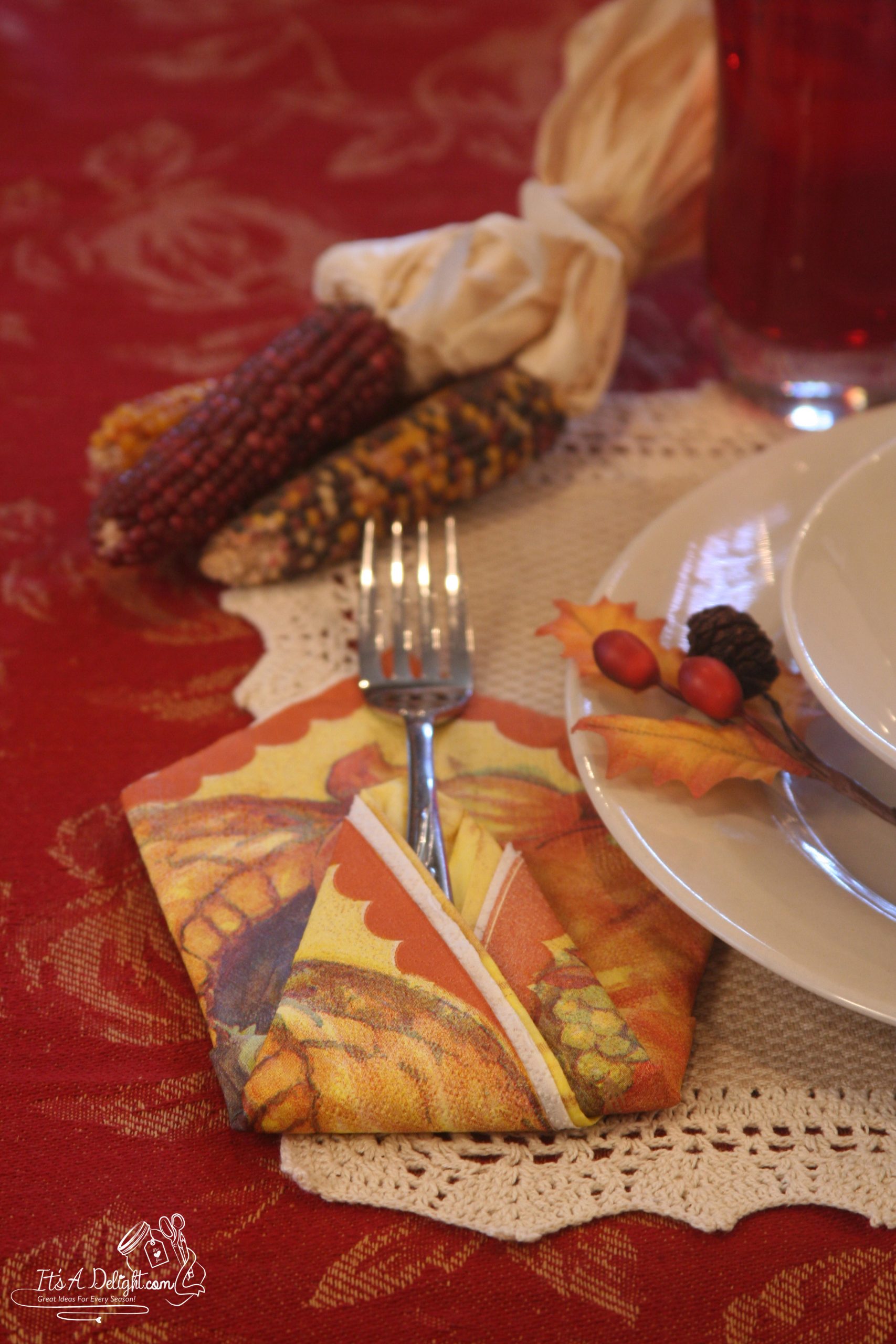 Folded Turkey Napkins perfect for Thanksgiving It's A Delight!