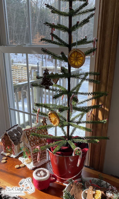 Dry Orange Slices in tree